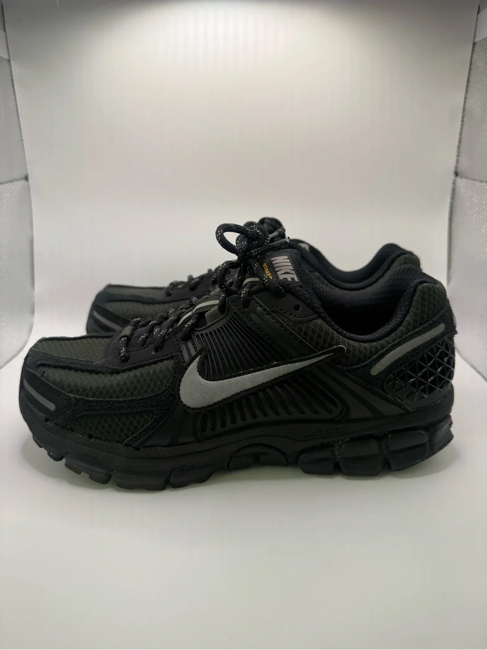 Nike low top
